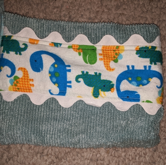 Light Gray Blue Hooded Kids Towel - Picture 4 of 5
